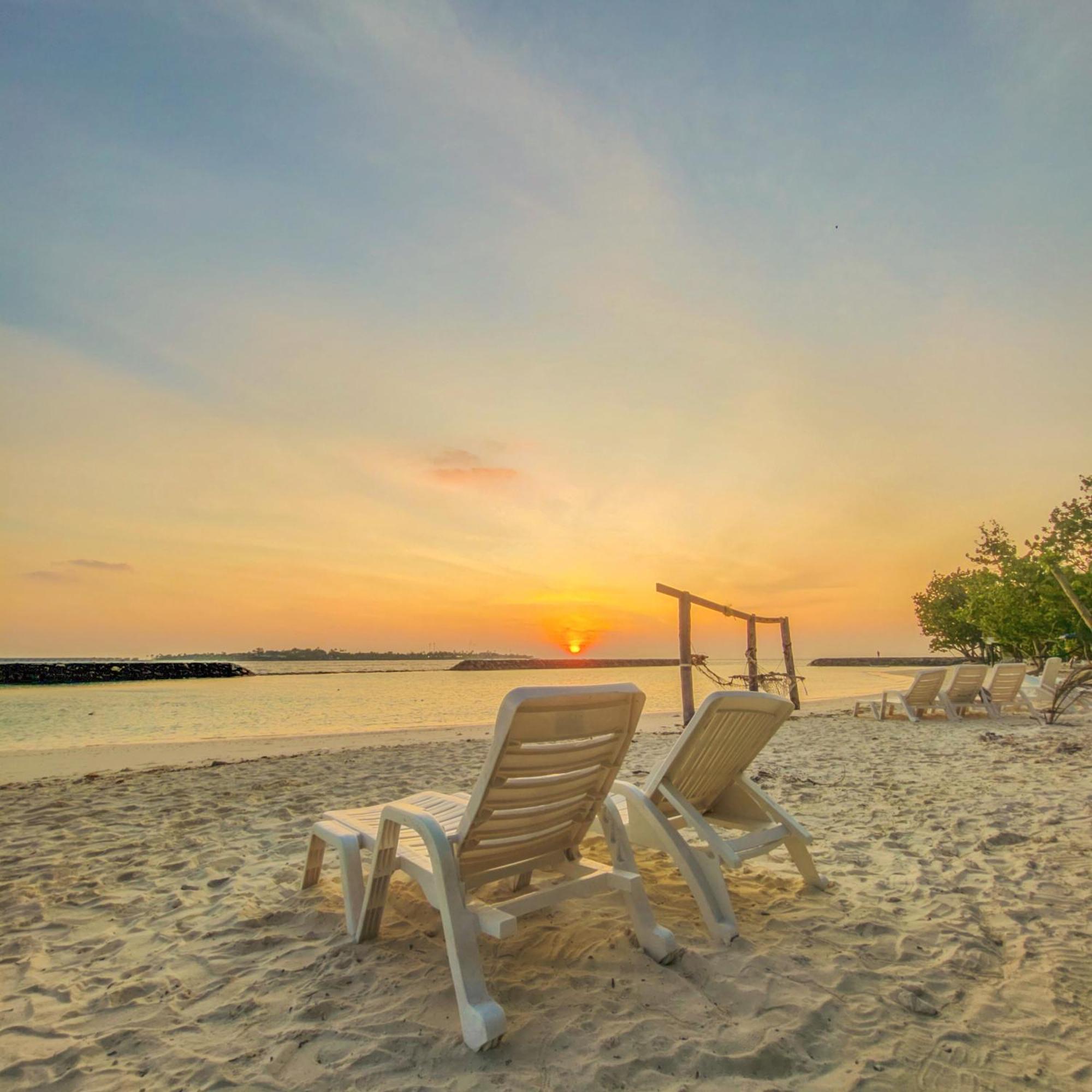 Tropical Stay Thulusdhoo Exterior photo
